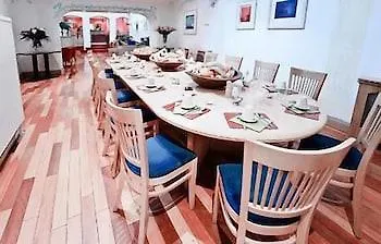 Hotell My Place 2*